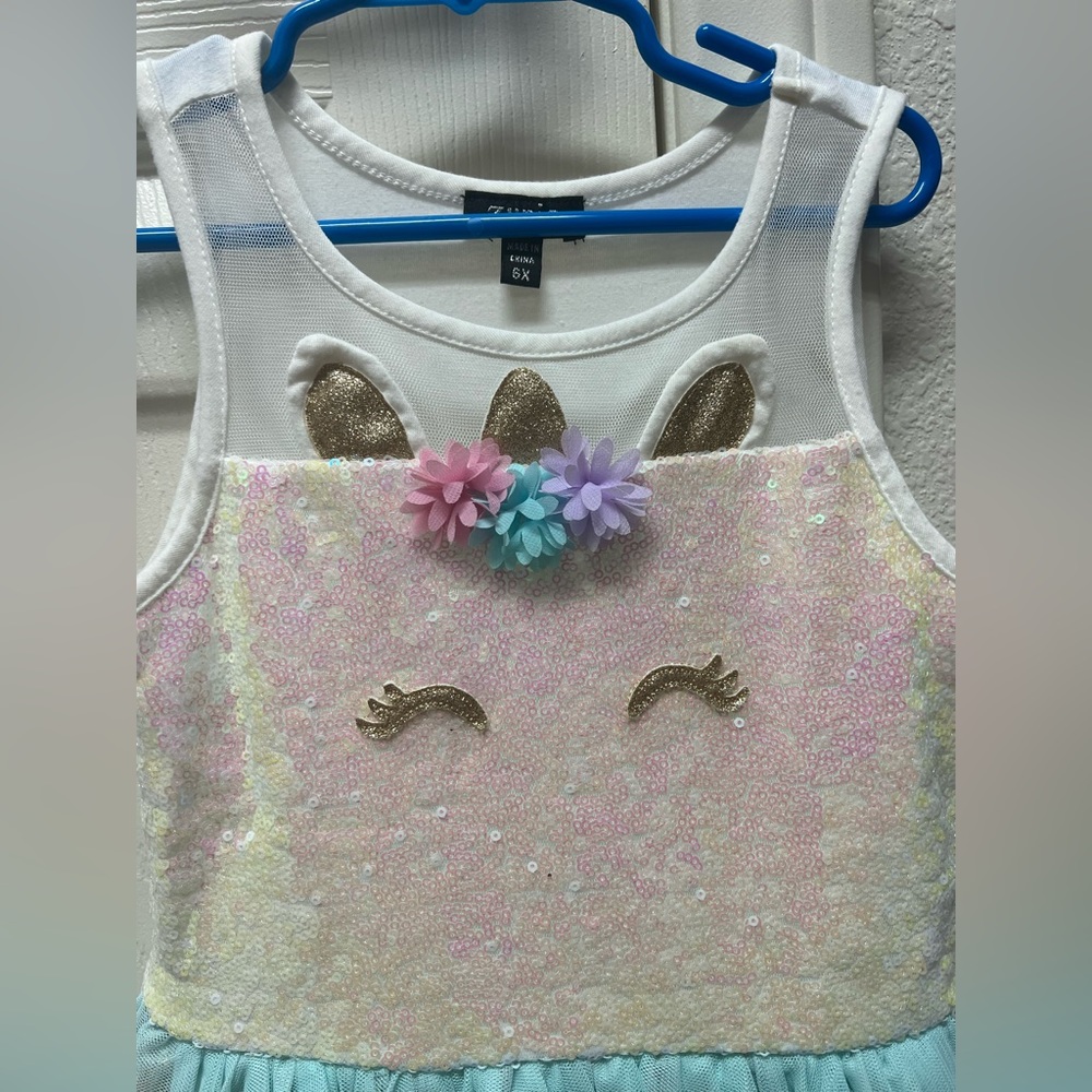 Zunie little girl unicorn dress size
6X